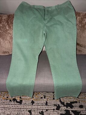 Vineyard Vines Men's Chino Pants in Mint Green